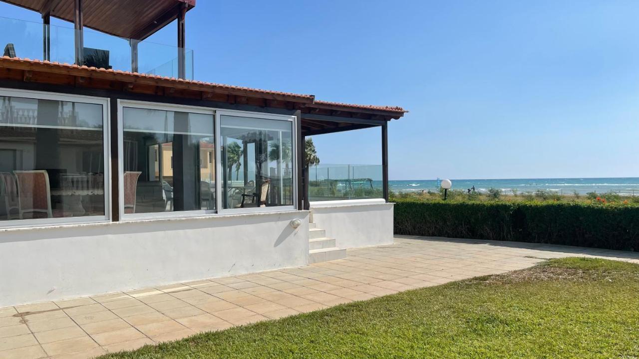 Beachfront Villa - Dasaki Larnaca Exteriér fotografie