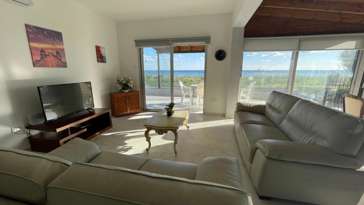 Beachfront Villa - Dasaki Larnaca Exteriér fotografie
