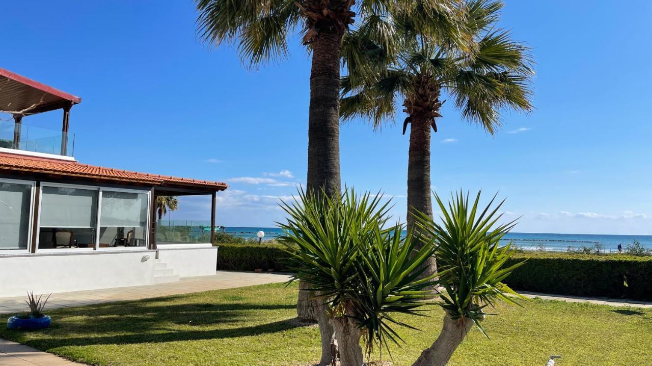 Beachfront Villa - Dasaki Larnaca Exteriér fotografie